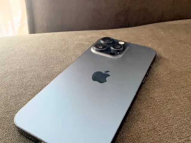 Iphone 15 pro max 256gb blue titanium, Limassol — Limassol - Mesa Geitonia