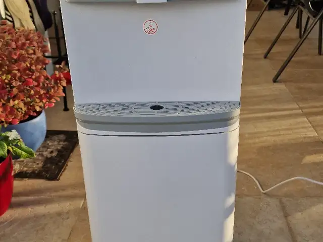 Midea hot cold water dispenser, Επαρχία Αμμοχώστου — Φρέναρος
