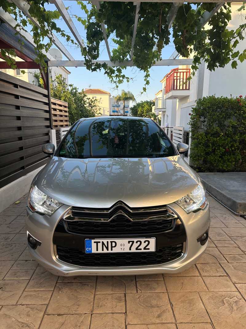 2012 Citroen DS4 2,0L 2012 Cyprus