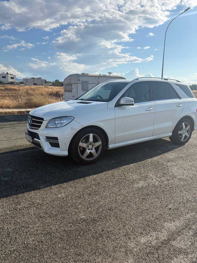 2012 Mercedes-Benz M-Class 2,5L 2012 Cyprus