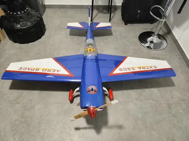 Brand new -phoenix extra 330s 1582mm with brand new dle 20cc engine + servos rtr, Επαρχία Λευκωσίας — Στρόβολος - Ακρόπολη