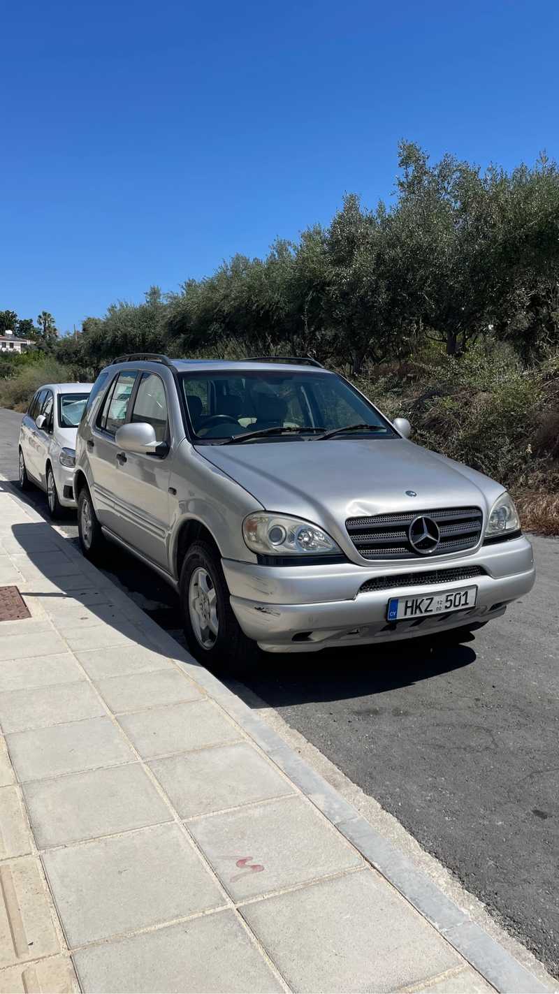 Mercedes-Benz M-Class 2,7L 2000