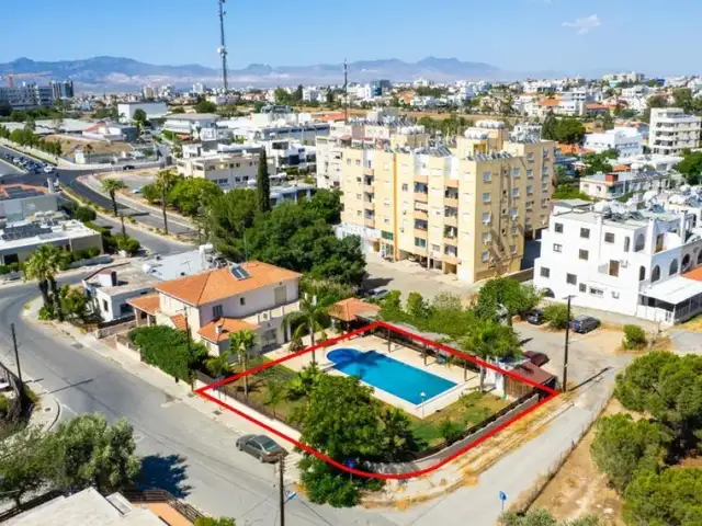 Residential Plot 521 m², Nicosia — Aglantzia