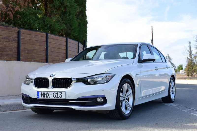 BMW 3-Series 2,0L 2016