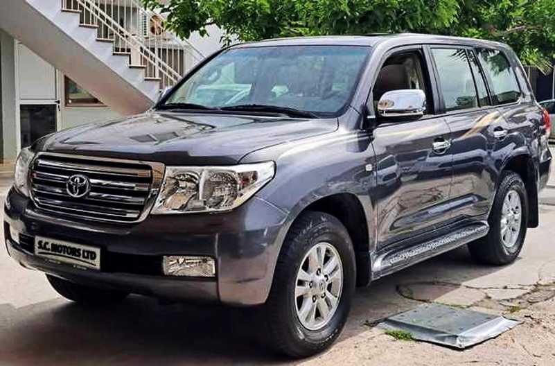 Toyota Land Cruiser Prado 4,7L 2011