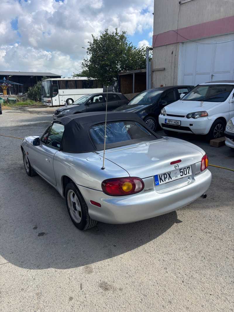 2004 Mazda MX5 1,6L 2004 Cyprus