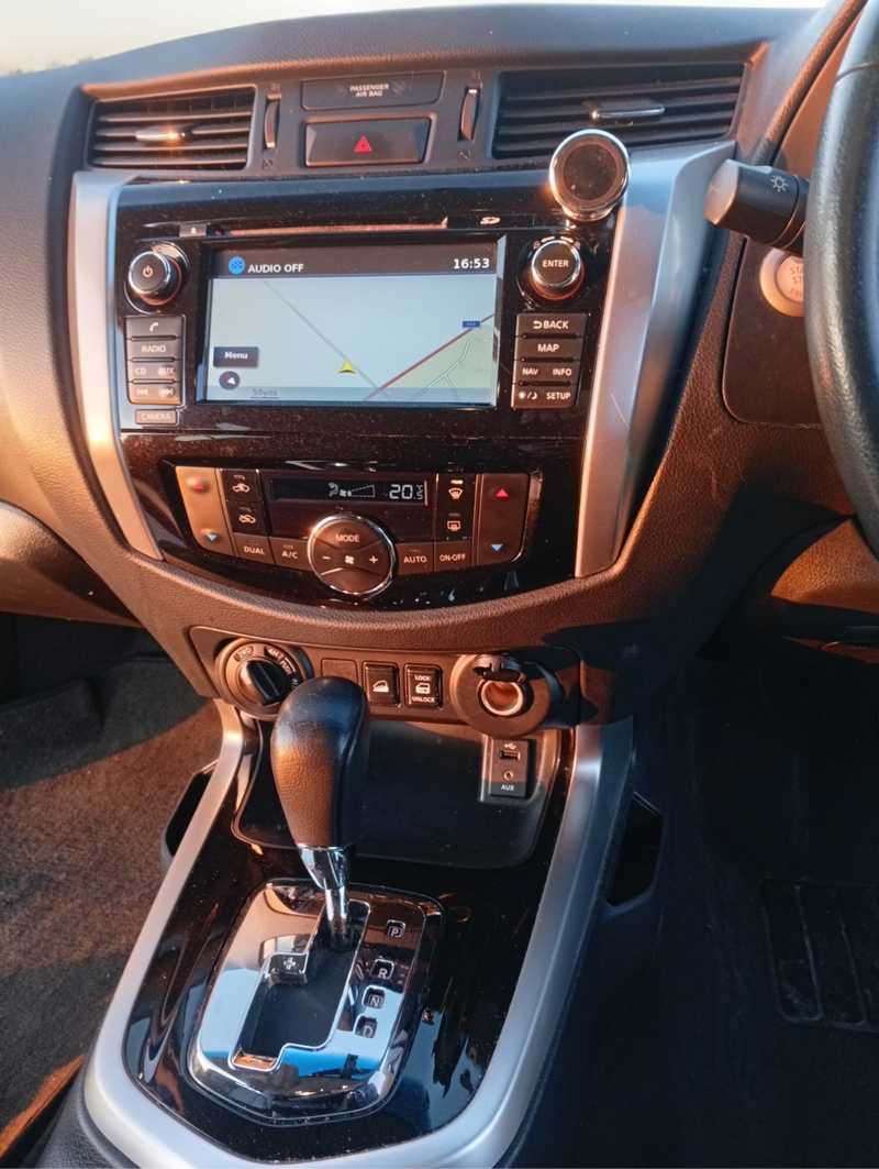 2017 Nissan Navara 2,3L 2017 Cyprus