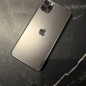 Iphone 11 pro max, Paphos — Paphos - Anavargos