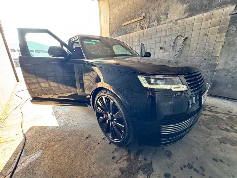 2025 Land Rover Range Rover Vogue 3,0L 2025 Cyprus