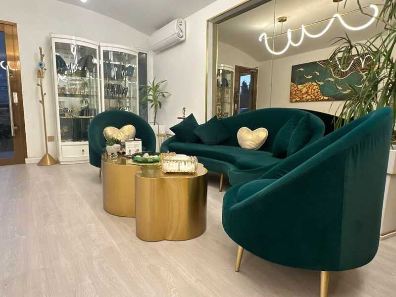 230sqm commercial space in agioi omologites, nicosia
