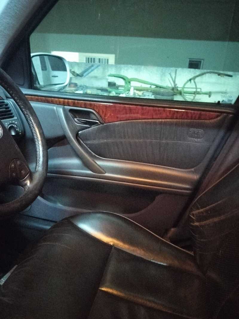 2001 Mercedes-Benz E-Class 2,0L 2001 Cyprus