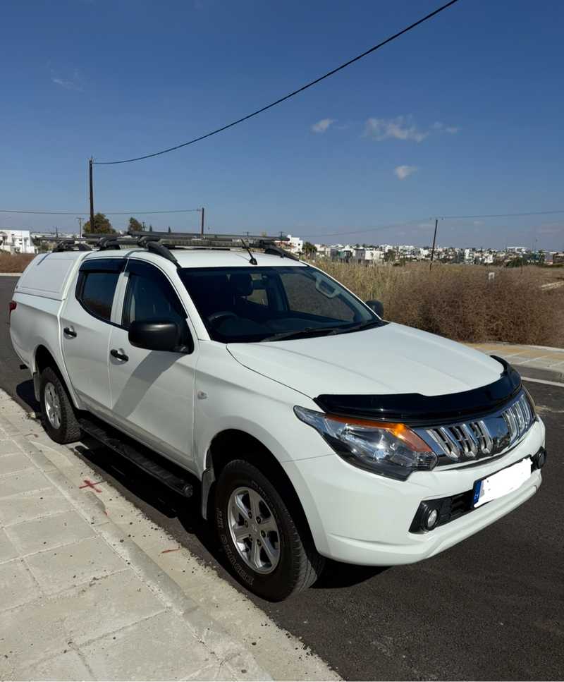 2016 Mitsubishi L200 2,4L 2016 Cyprus