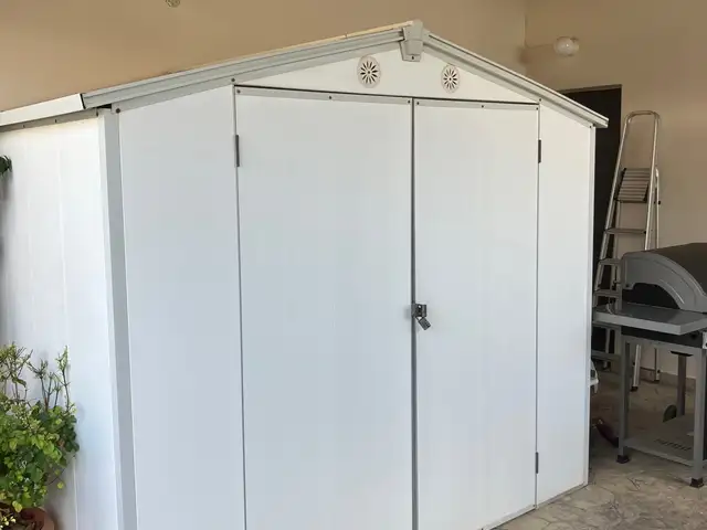 Aluminium shed, Επαρχία Λεμεσού — Πισσούρι