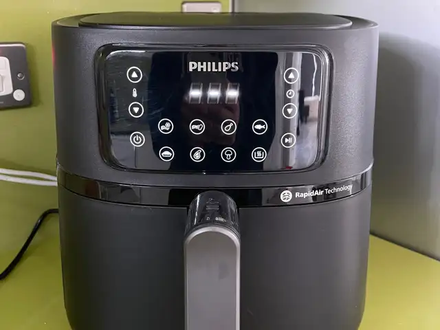 Phillips airfryer, Paphos — Pegeia