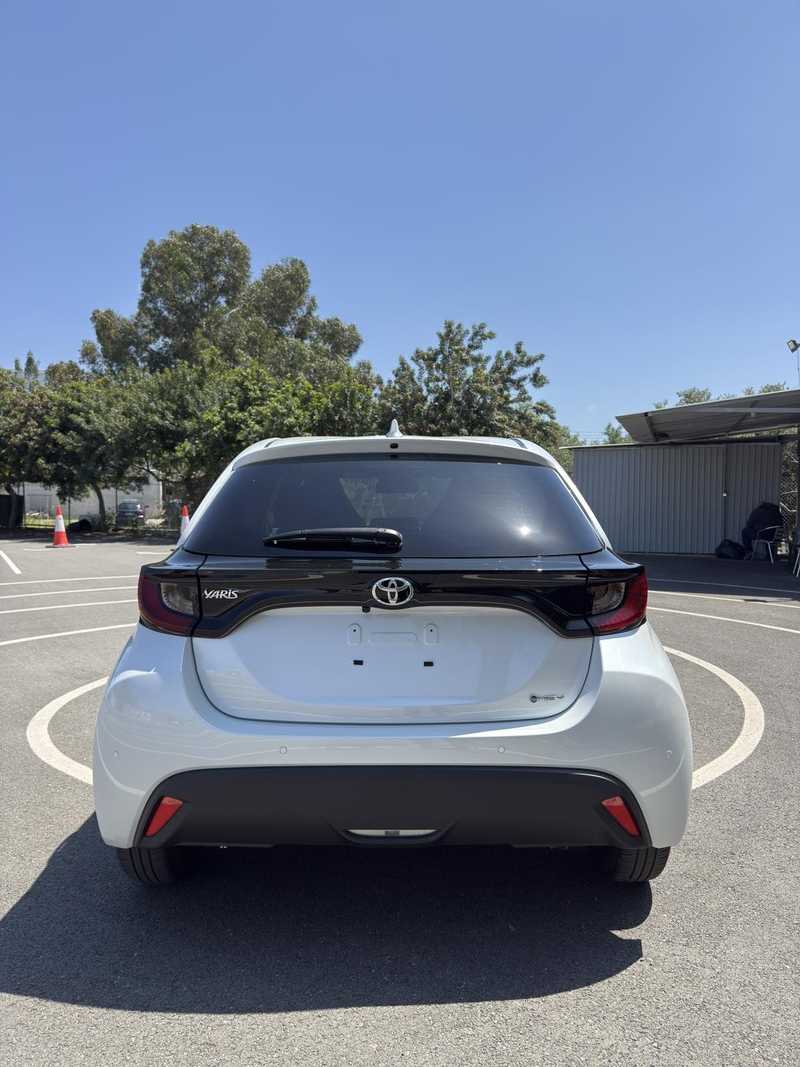 2025 Toyota Yaris 1,5L 2025 Cyprus