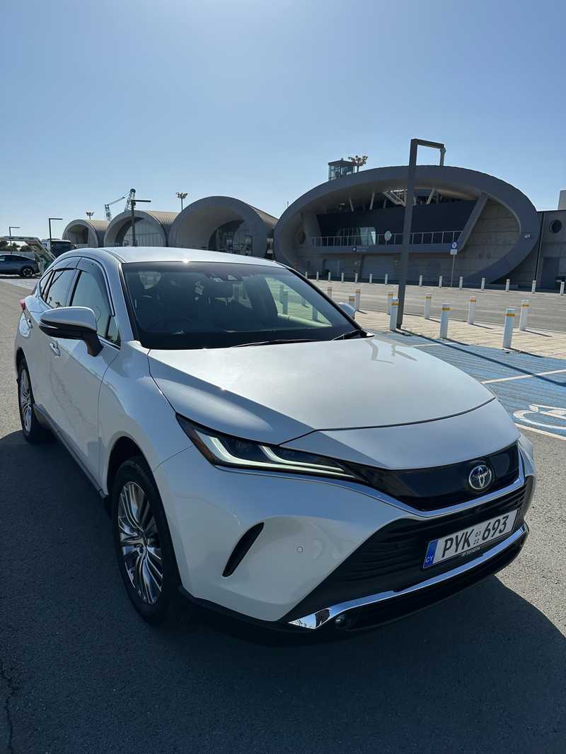2022 Toyota Harrier 2,5L 2022 Cyprus