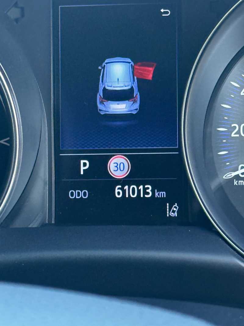 2021 Toyota C-HR 1,8L 2021 Cyprus