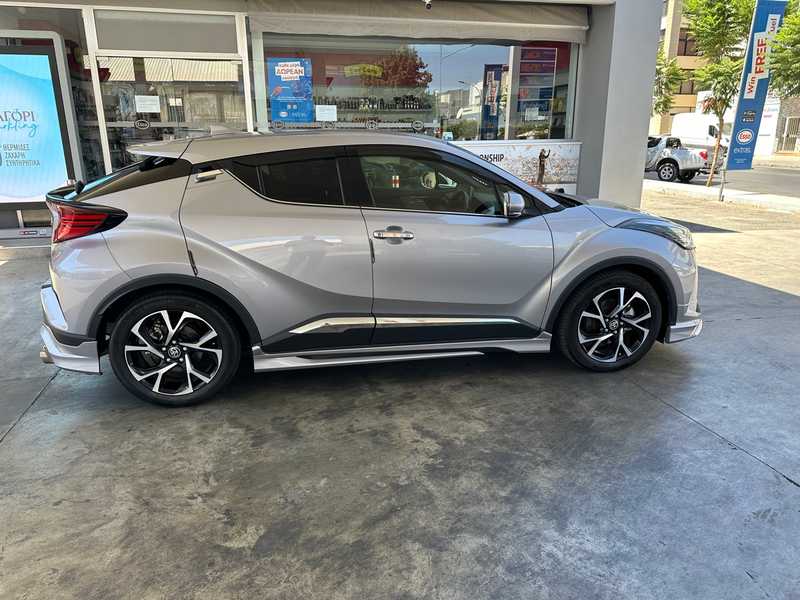 2022 Toyota C-HR 1,8L 2022 Cyprus
