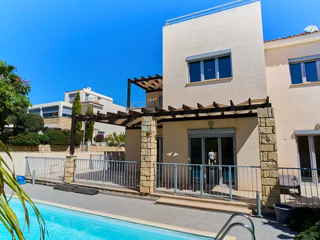 4-bedroom villa to rent, Επαρχία Λεμεσού — Άγιος Τύχων