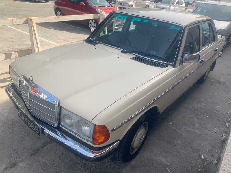 1985 Mercedes-Benz E-Class 2,3L 1985 Cyprus