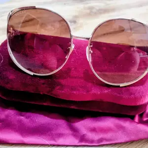 Genuine gucci gg0225s oversized sunglasses - like new - original case & dust bag, Paphos — Paphos - Universal