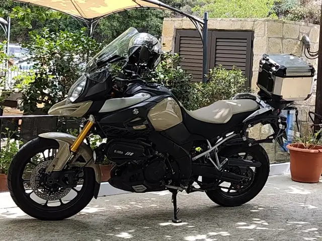 Suzuki vstrom DL1000, Limassol — Limassol - Omonia