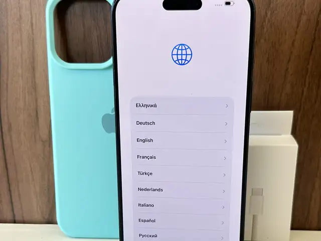 Iphone 15 pro max | 256gb | blue titanium | 82 battery | cable & case | like new, Επαρχία Λεμεσού — Ερήμη