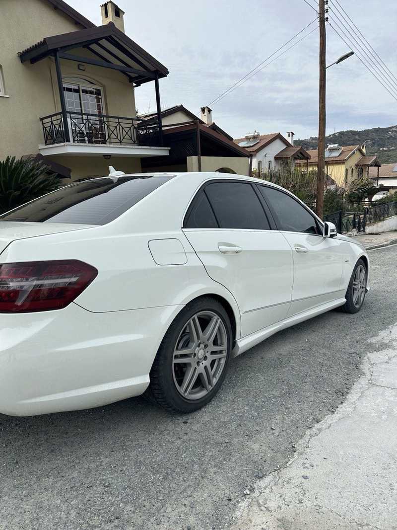 2011 Mercedes-Benz E-Class 2,1L 2011 Cyprus