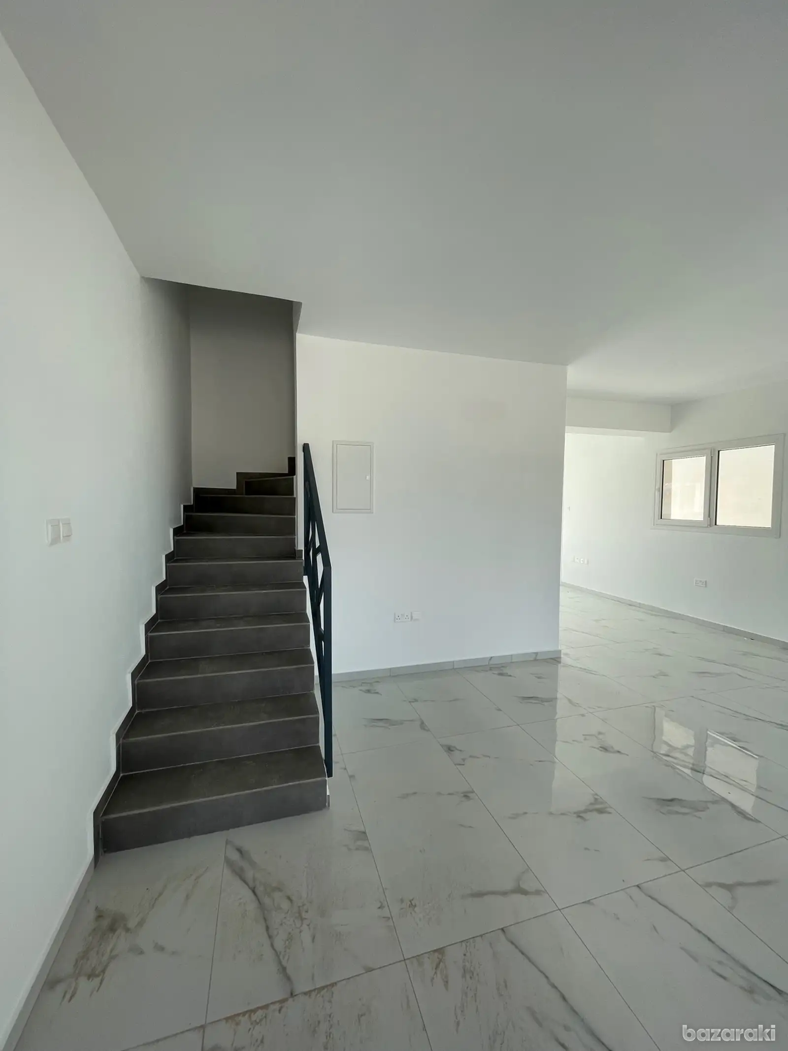 House, 3 bedrooms — 5