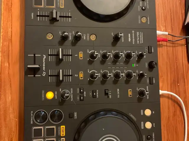 Dj console, Nicosia — Aglantzia
