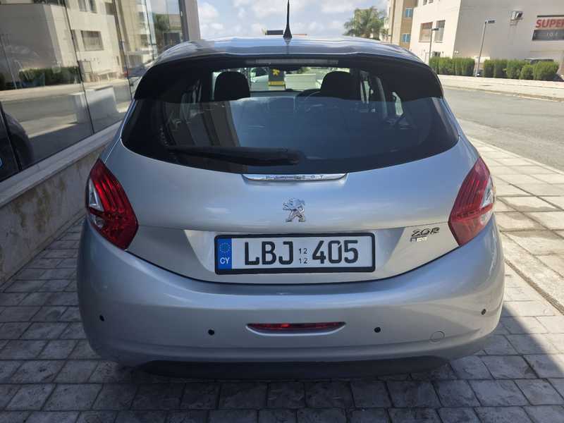 2012 Peugeot 208 1,4L 2012 Cyprus
