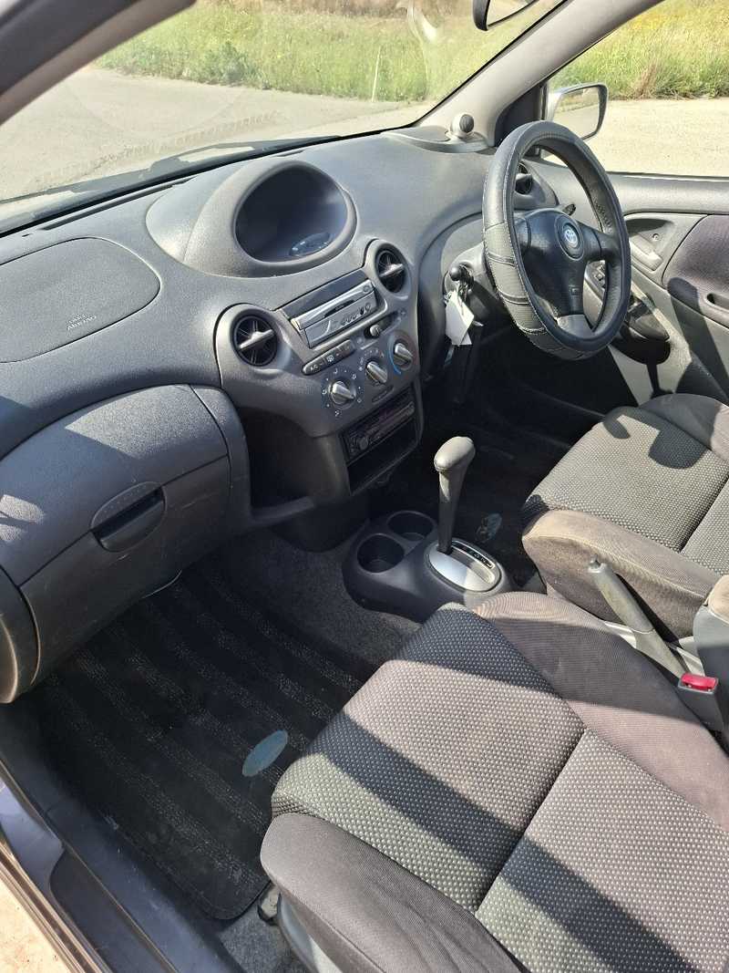 2000 Toyota Vitz 1,3L 2000 Cyprus