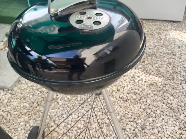 Weber kettle charcoal bbq, Επαρχία Λευκωσίας — Λακατάμεια - Άγιος Νικόλαος
