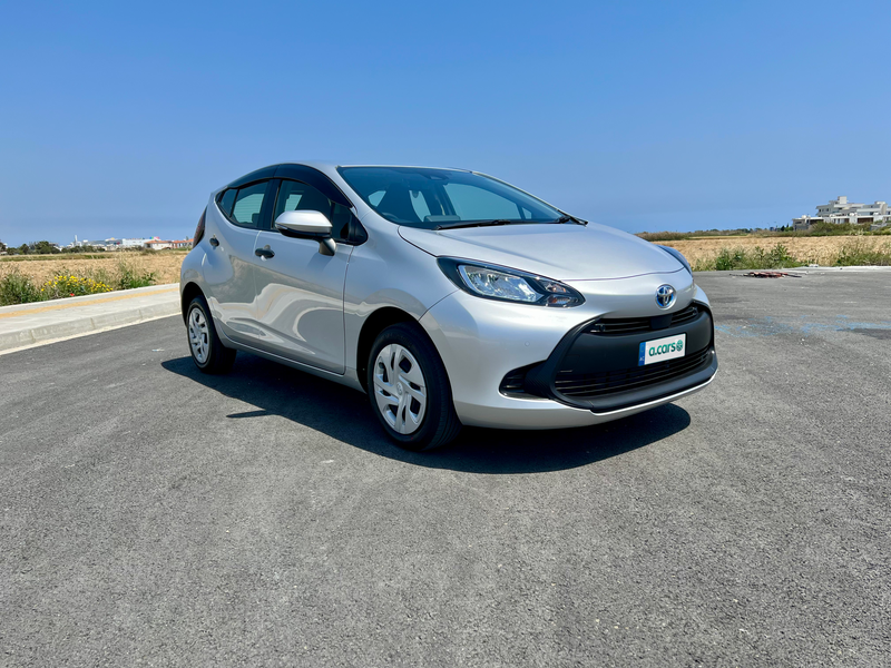 Toyota Aqua 1,5L 2024