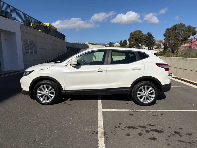 2014 Nissan Qashqai 1,6L 2014 Cyprus