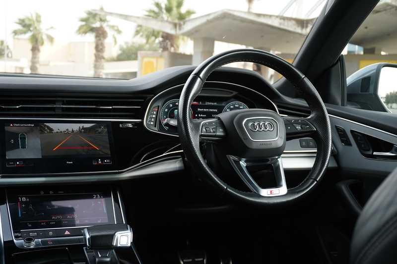2021 Audi Q8 3,0L 2021 Cyprus