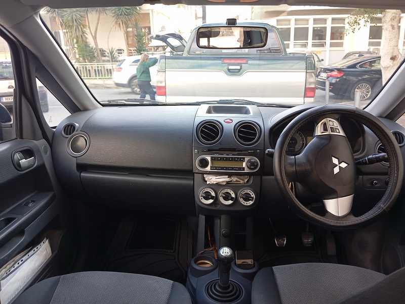 2012 Mitsubishi Colt 1,4L 2012 Cyprus