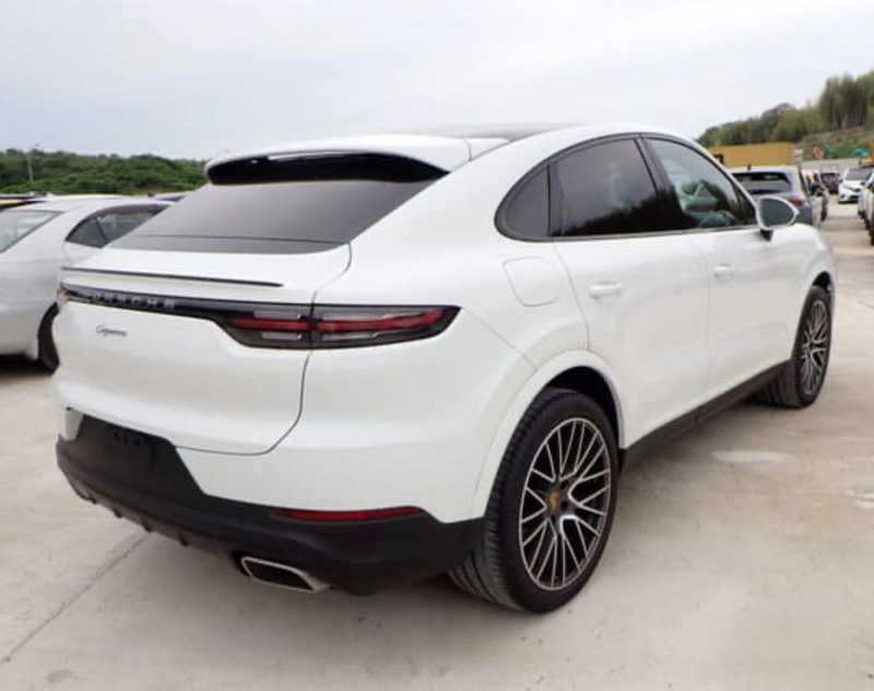 2022 Porsche Cayenne 3,0L 2022 Cyprus