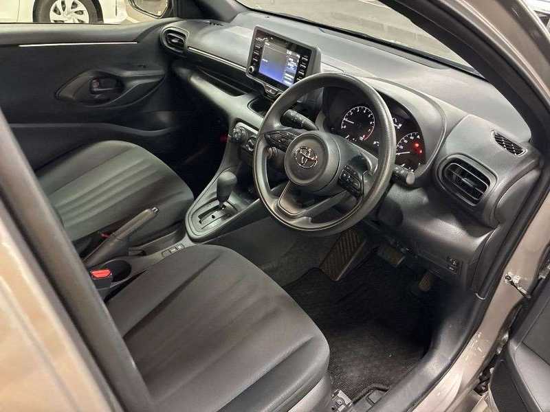 2022 Toyota Yaris 1,5L 2022 Cyprus