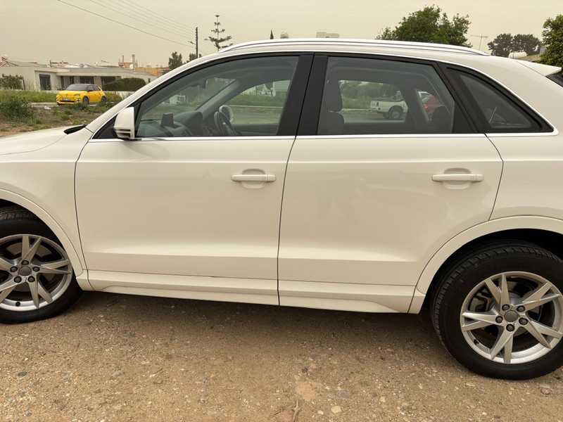 2017 Audi Q3 2,0L 2017 Cyprus
