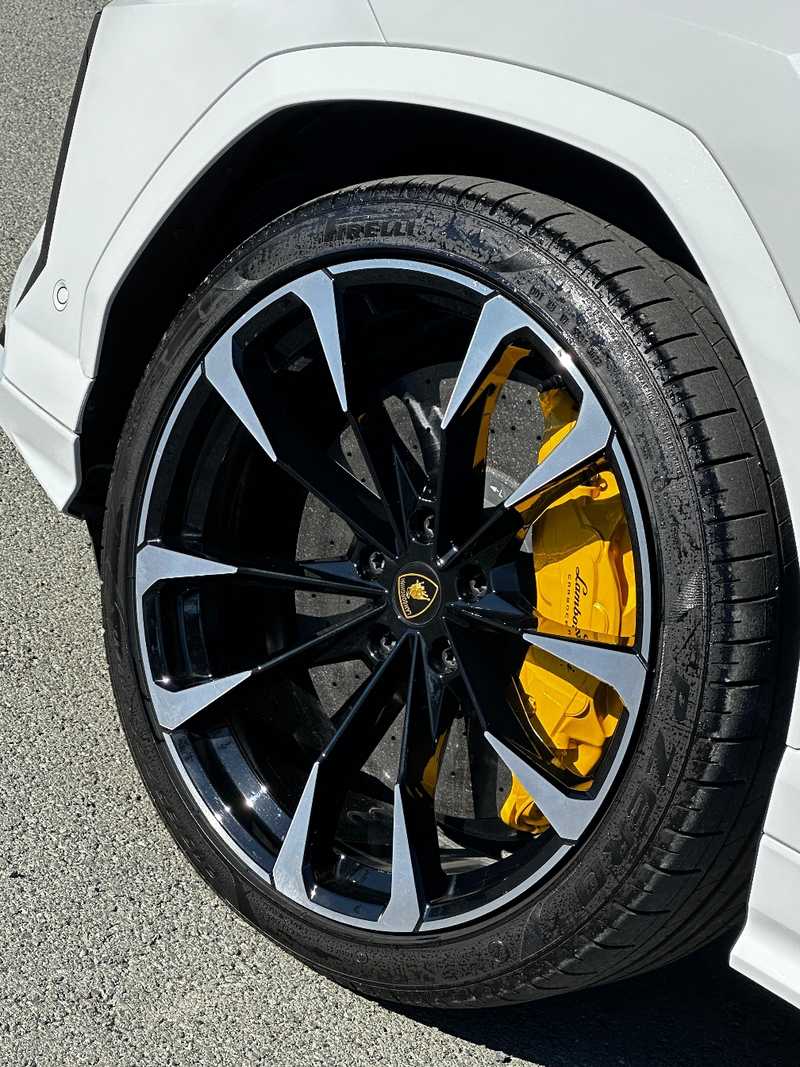 2024 Lamborghini Urus 4,0L 2024 Cyprus