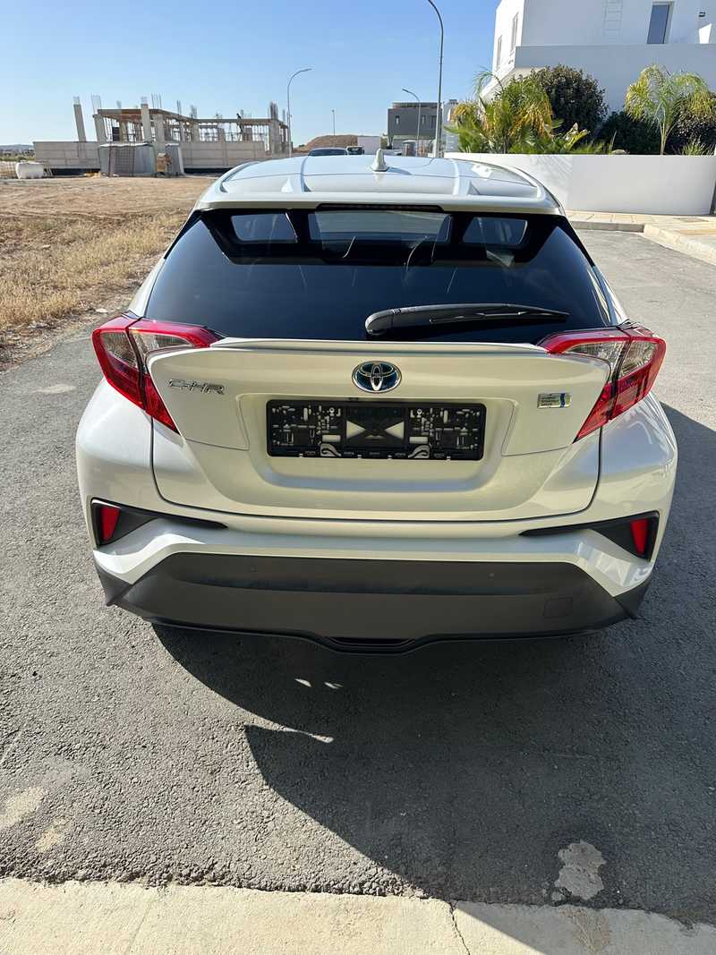 2020 Toyota C-HR 1,8L 2020 Cyprus