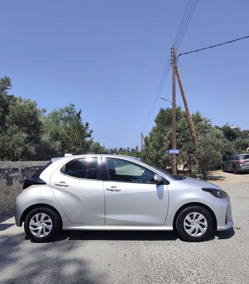 2022 Toyota Yaris 1,5L 2022 Cyprus