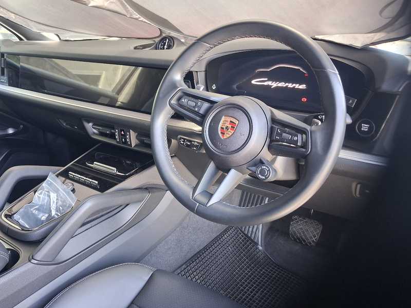 2025 Porsche Cayenne 3,0L 2025 Cyprus