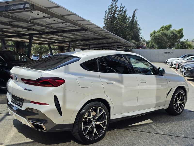 2021 BMW X6 4,4L 2021 Cyprus