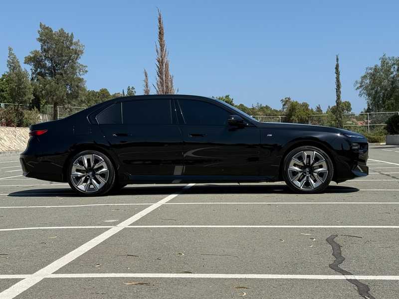2023 BMW 7-Series 3,0L 2023 Cyprus
