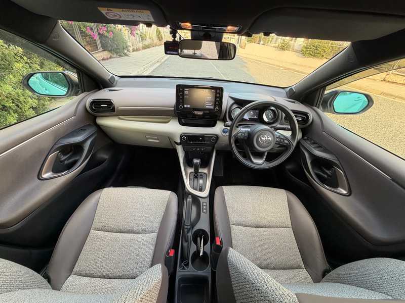 2022 Toyota Yaris 1,5L 2022 Cyprus