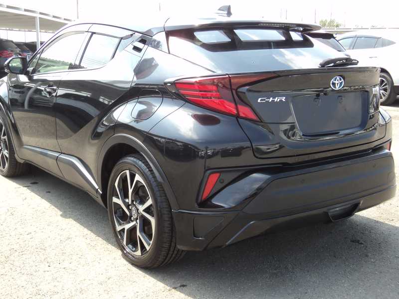 2021 Toyota C-HR 1,8L 2021 Cyprus