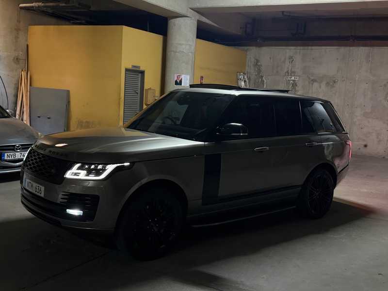 2021 Land Rover Range Rover Vogue 4,4L 2021 Cyprus