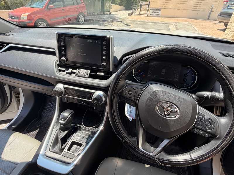2021 Toyota RAV4 2,5L 2021 Cyprus